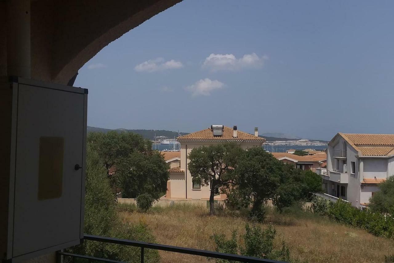 Strategico Ungaretti Apartment Olbia Luaran gambar