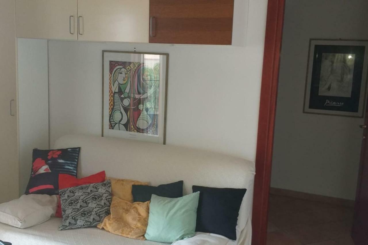 Strategico Ungaretti Apartment Olbia Luaran gambar